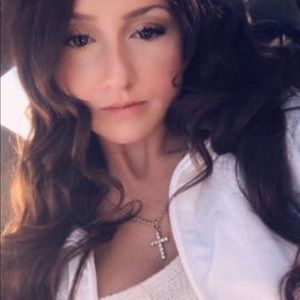 Meet your Posher, Bailey